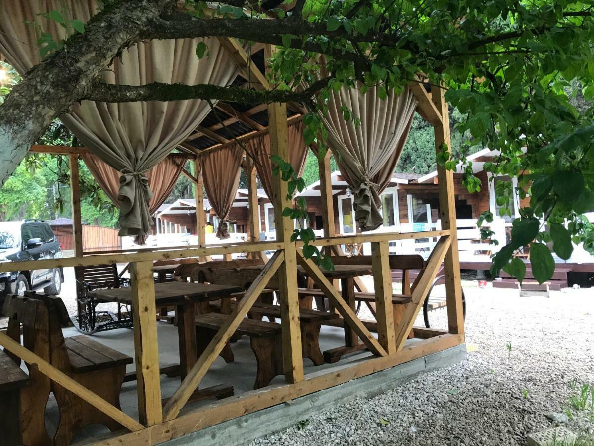Гостевой Комплекс Парус Hotel New Athos Екстериор снимка