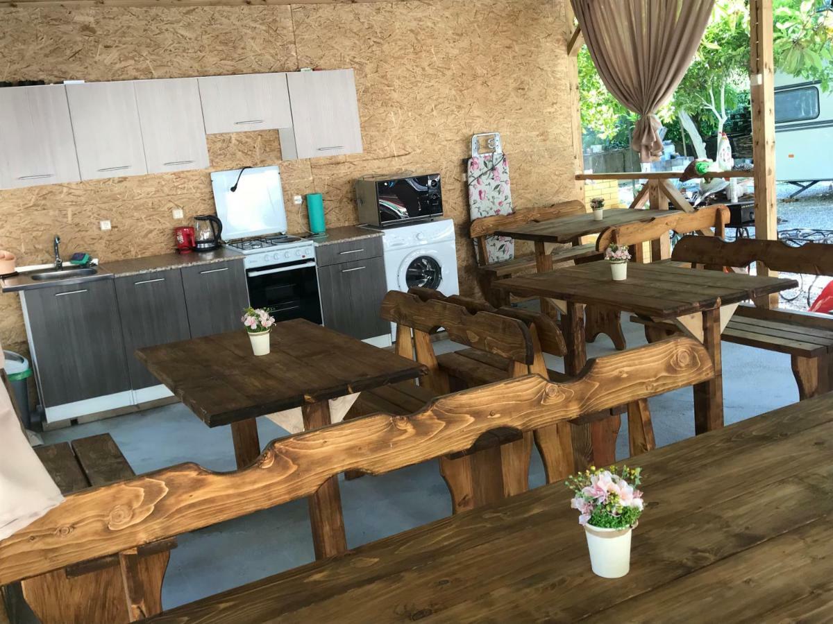Гостевой Комплекс Парус Hotel New Athos Екстериор снимка